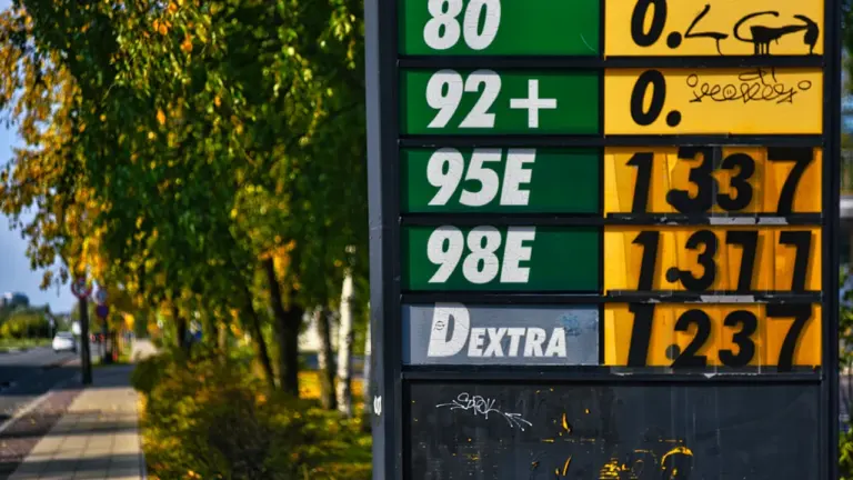 Degvielas cenas 11. augustā: skaitļi vēl jāpārbauda
