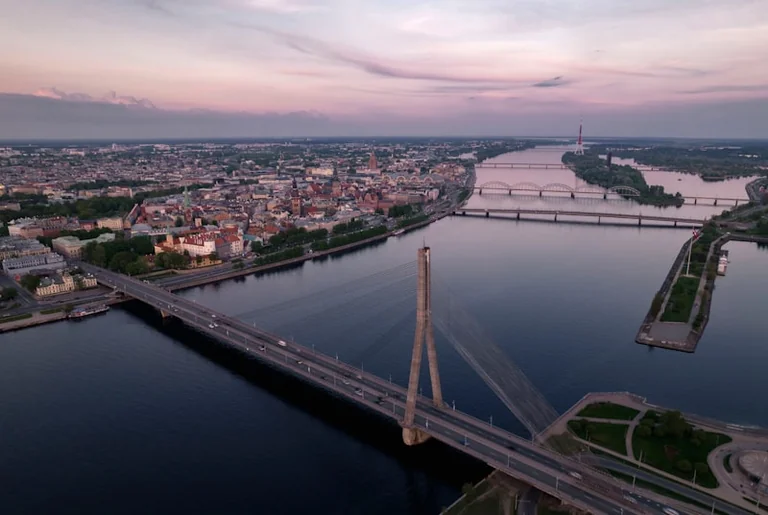 Kur doties Rīgā 17. augusta vakarā: mierīgas atpūtas gids