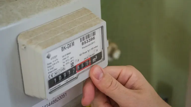 Elektroenerģijas cena Latvijā 13. septembrī: kad lietot izdevīgāk