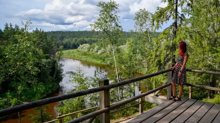 Pasaules tūrisma diena: vienas dienas izbrauciens Latvijā bez liekiem tēriņiem
